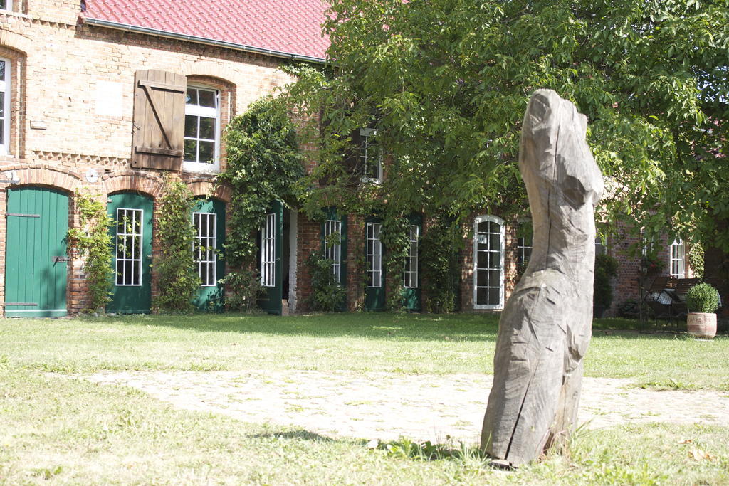 Pension Kunsthof Dahrenstedt Exterior foto
